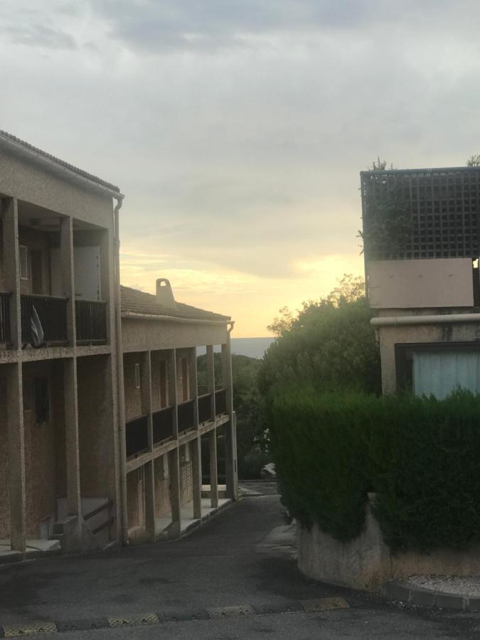 Studio 2 Adultes 2 Enfants Sanary Sur Mer A 800M De La Mer Luaran gambar